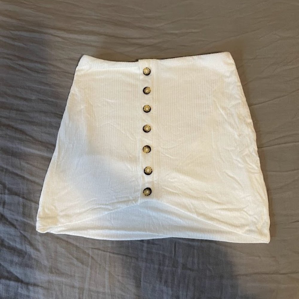 Forever 21 White Mini Skirt